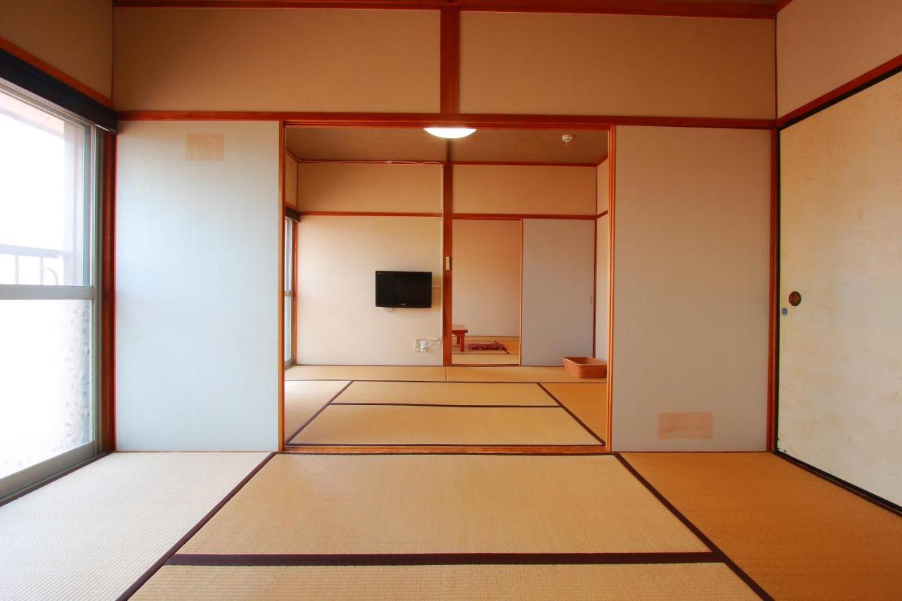 Family Ryokan Kawakyu With Showa Retro, Private Hot Spring Ibusuki Buitenkant foto